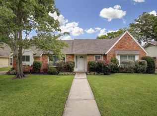 10918 Wickersham Ln, Houston, TX 77042