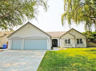 1755 Chimney Way, Lemoore, CA 93245