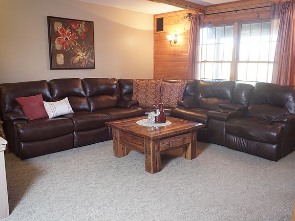 3rd image of 22540 S Coonce Ln