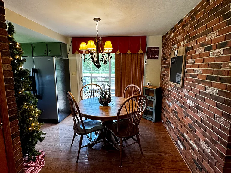 30 Princess Dr — Photo 13