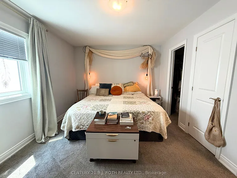 181 Patterson Rd #UPPER LEVEL — Photo 12