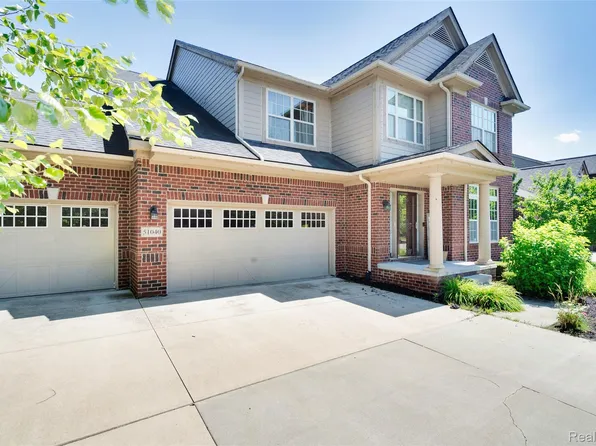 51040 Upland View St, Canton, MI 48188
