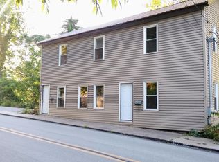139 Main St #A, Bentleyville, PA