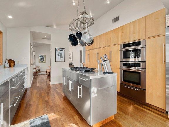 5th image of 3514 Bridle Path