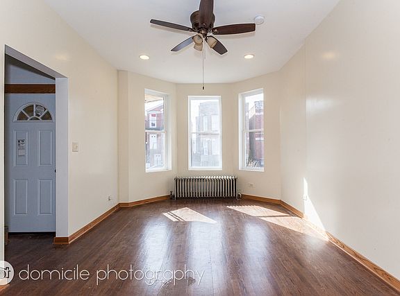 5th image of 2720 W Polk St #1
