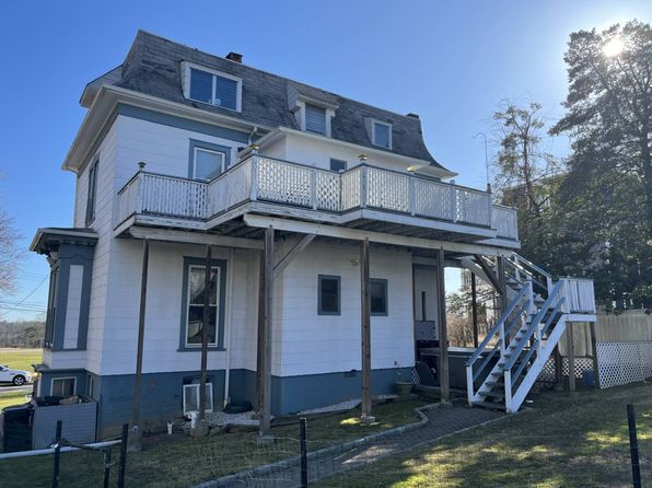 37 Washington Ave, Ossining, NY 10562