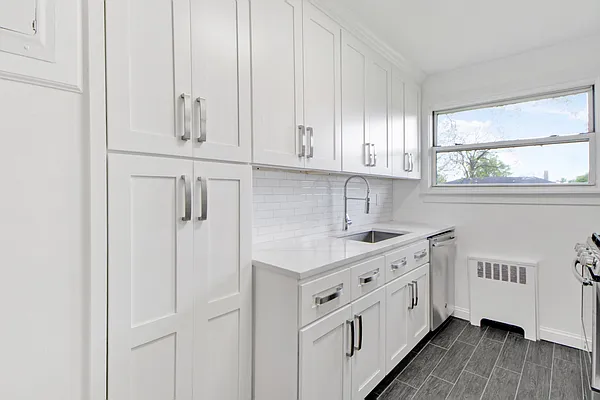 Sold by Five Star Realty Group | media 17