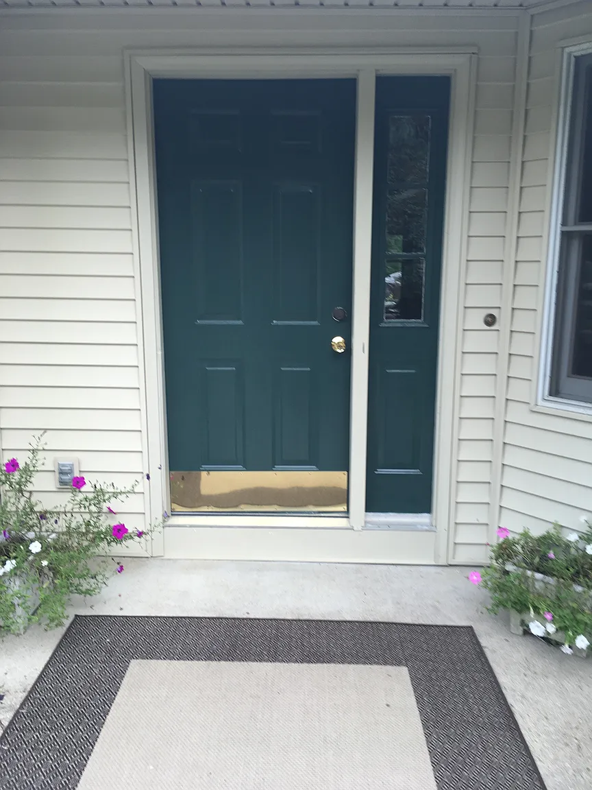 1011 E Jennifer Dr photo 1
