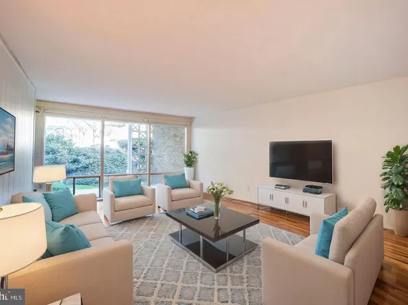 7529 Spring Lake Dr APT B1, Bethesda, MD 20817