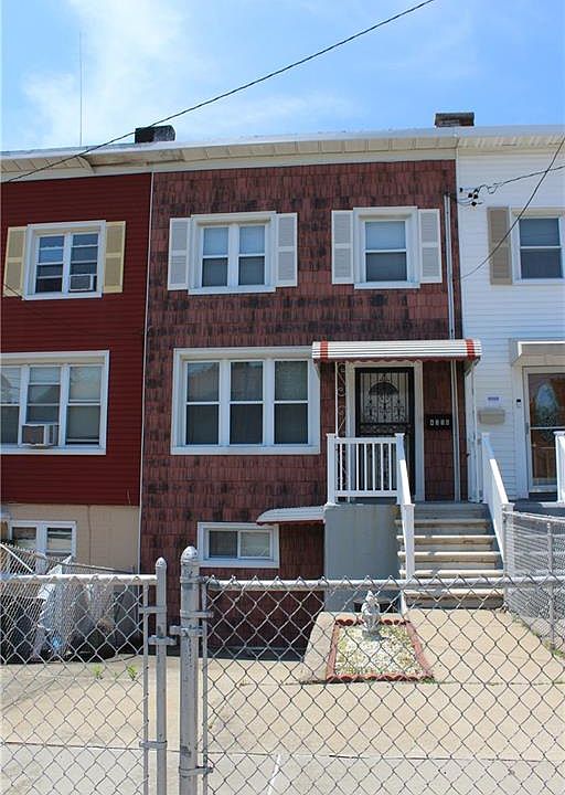 1st image of 4336 E Tremont Ave