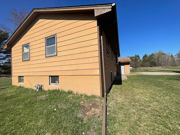 5th image of 2126 175th Ave NE