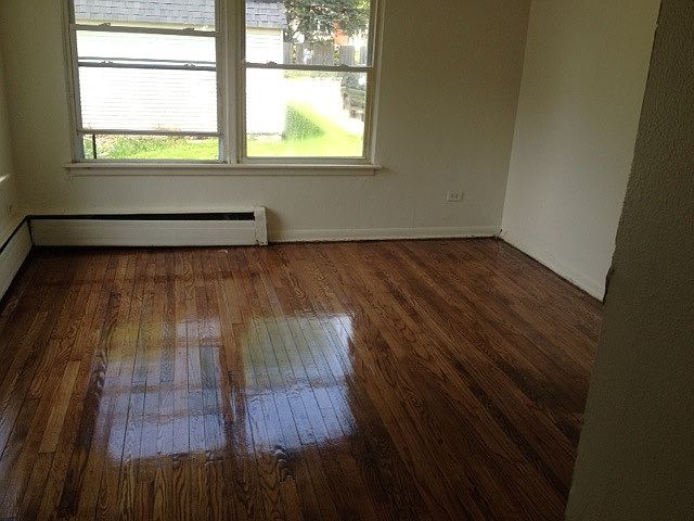 2nd image of 2320 Gabriel Ave