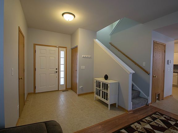 4th image of 3015 Nantucket Dr