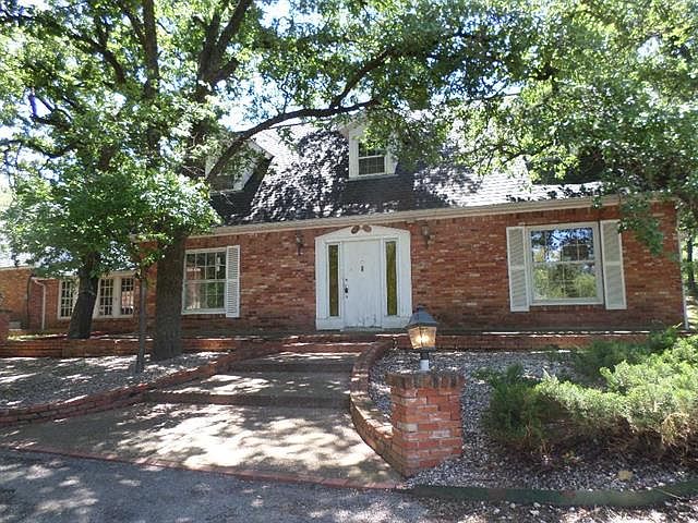 1st image of 1200 Shannon Ln