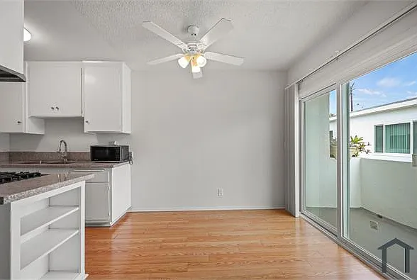 12540 Pacific Ave #7 — Photo 5