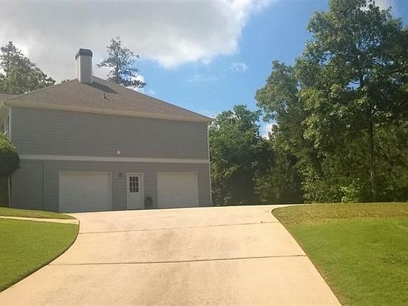 4th image of 131 Silver Creek Dr