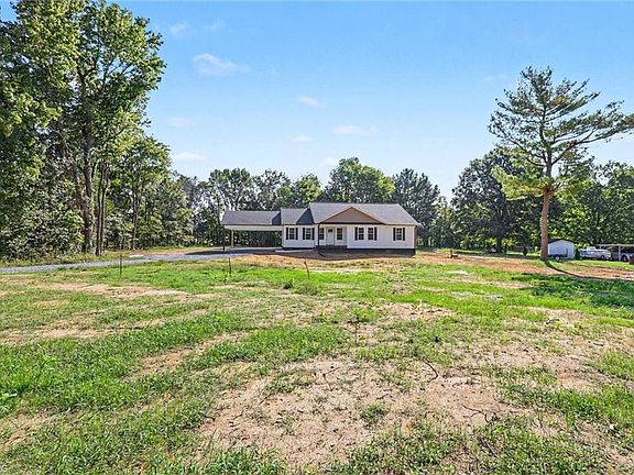 5th image of 5430 Lake Juno Rd