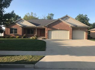 37 Heritage Ct, Versailles, OH 45380