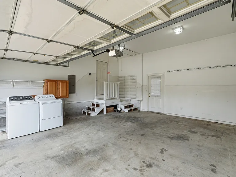 1 Zircon Dr — Photo 25