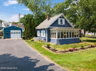 105 Western Ave, Rensselaer, NY 12144