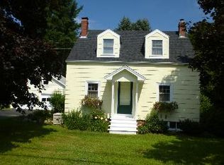 263 County Rd, Gorham, ME 04038