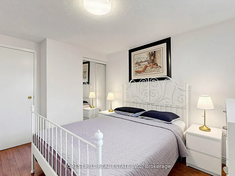 44 Lund St N #MAIN SECOND — Photo 21