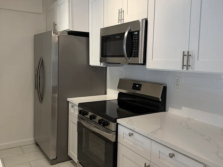5304 W Kennedy Blvd #207 — Photo 5
