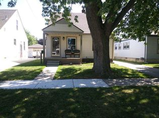 12391 Irene St, Southgate, MI 48195