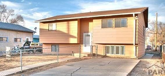 1st image of 2115 E 10th St