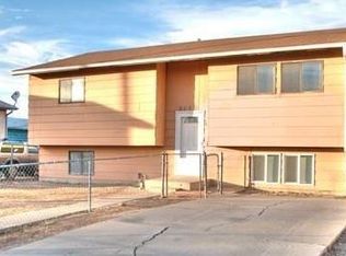 2115 E 10th St, Pueblo, CO 81001