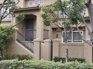 85 Trailing Vine, Irvine, CA 92602