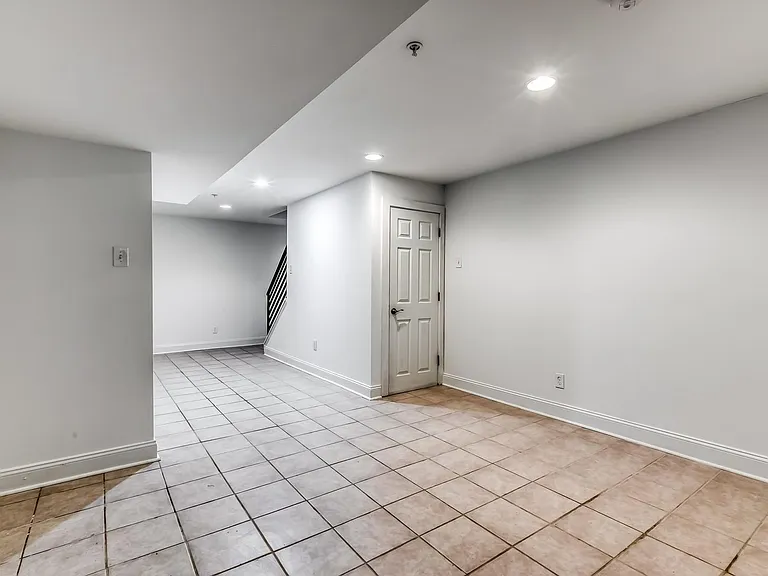 1456 E Columbia Ave #1E — Photo 26