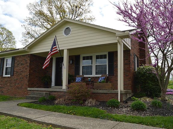 4th image of 1041 Hanly Ln