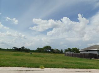 1210 Montana St, Alice, TX 78332
