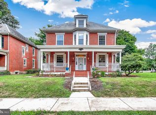 1137 Wilson Ave, Chambersburg, PA 17201