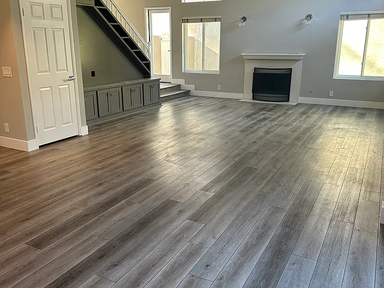 204 Calabria Ct — Photo 10