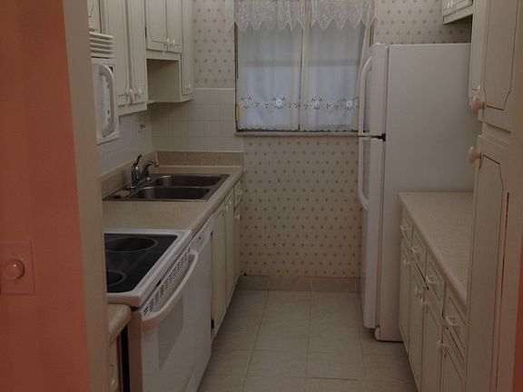 galley kitchen all appliances