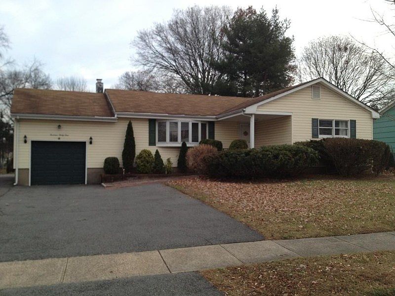 1st image of 1431 Glenwood Dr