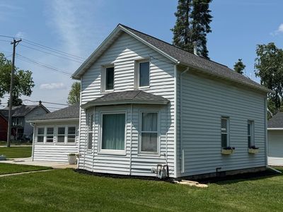 972 Bluff Ave, Saint Charles, MN, 55972