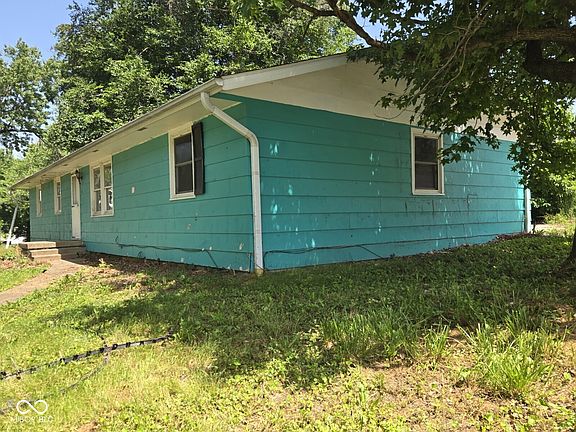3rd image of 66 E Posey St