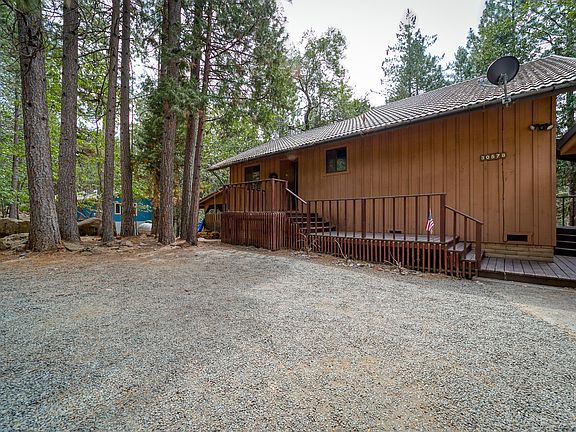 5th image of 30578 Sleepy Hollow Dr