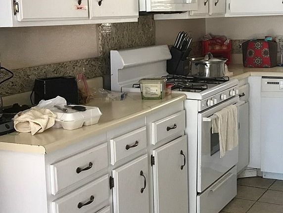 5th image of 13361 Sequoia St