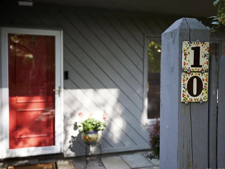 10 Drumlin Rd — Photo 2