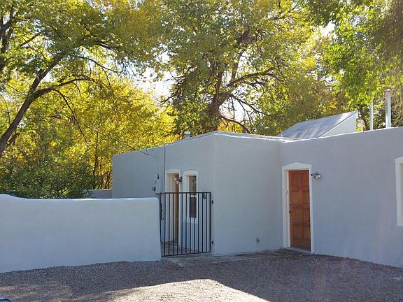 4th image of 1718 Menaul Blvd NW