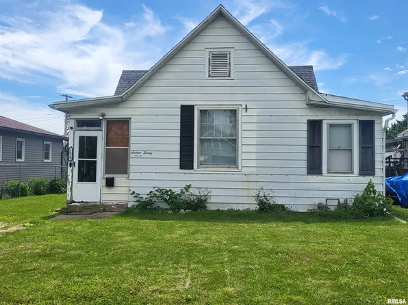 1620 Locust St, Quincy, IL 62301