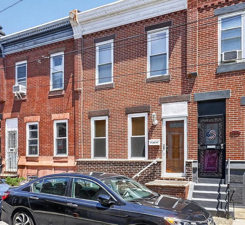 1st image of 2317 S Hicks St