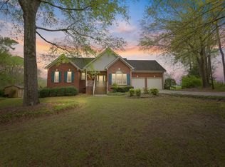 52 Wade Stephenson Rd, Fuquay Varina, NC 27540