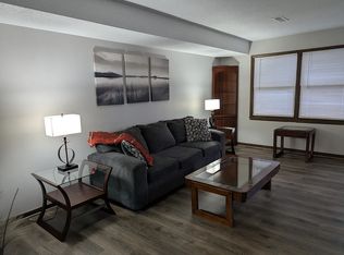 208 W 5th St #208C, Lexington, NC 27292