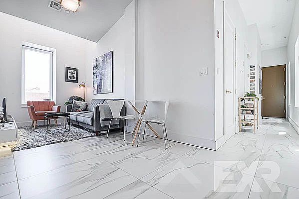 1st image of 130 Graham Ave #5B