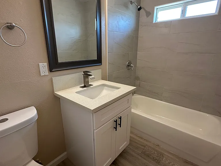 65911 Buena Vista Ave — Photo 18